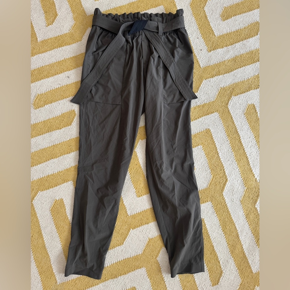 Athleta Women's Olive Lightweight Pants